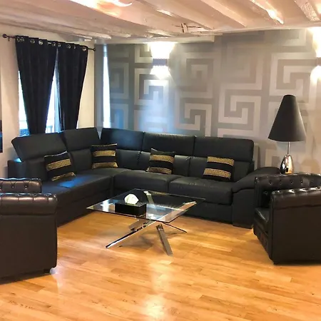 Apartament Champs Elysees 1 Paryż